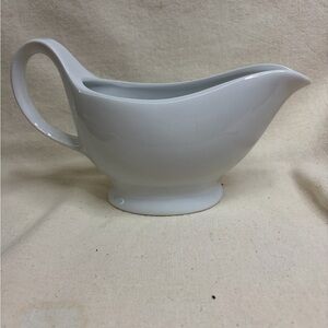 Elegant White Gravy Boat
